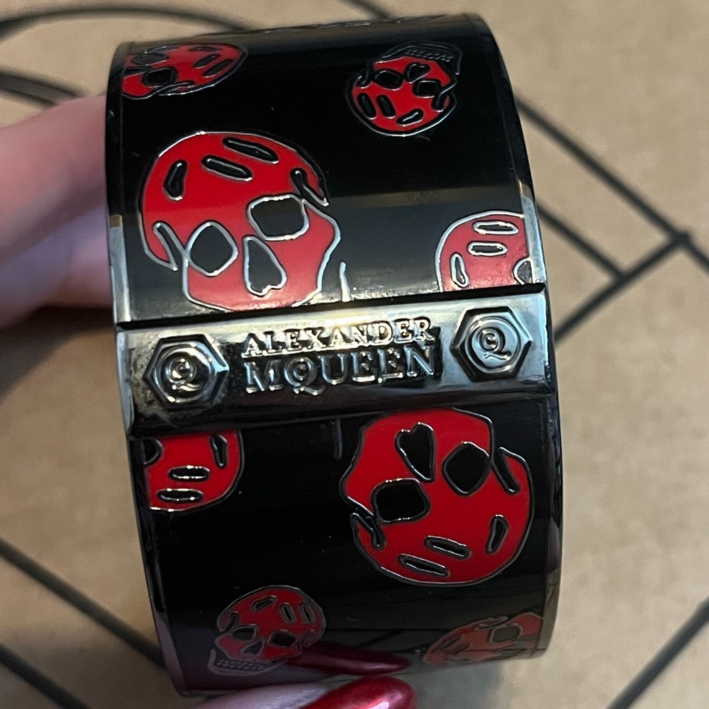 Alexander McQueen Cuff
